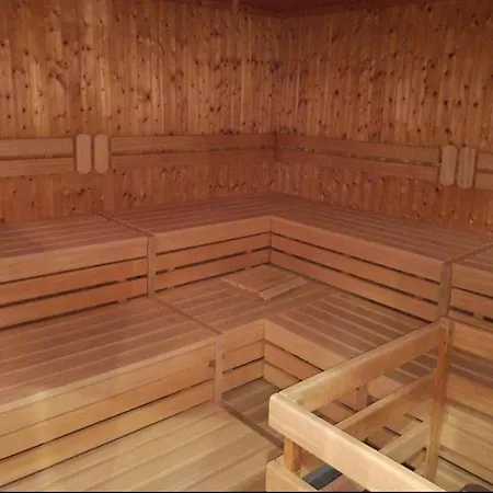 Myschluchseehome Gemuetliche Mit Suedbalkon Und Pool Im Haus Schluchsee