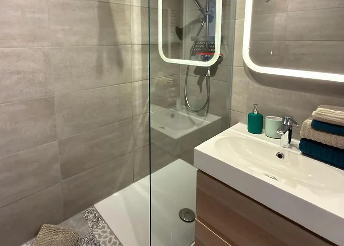 Myschluchseehome Gemuetliche Mit Suedbalkon Und Pool Im Haus Lejlighed Schluchsee